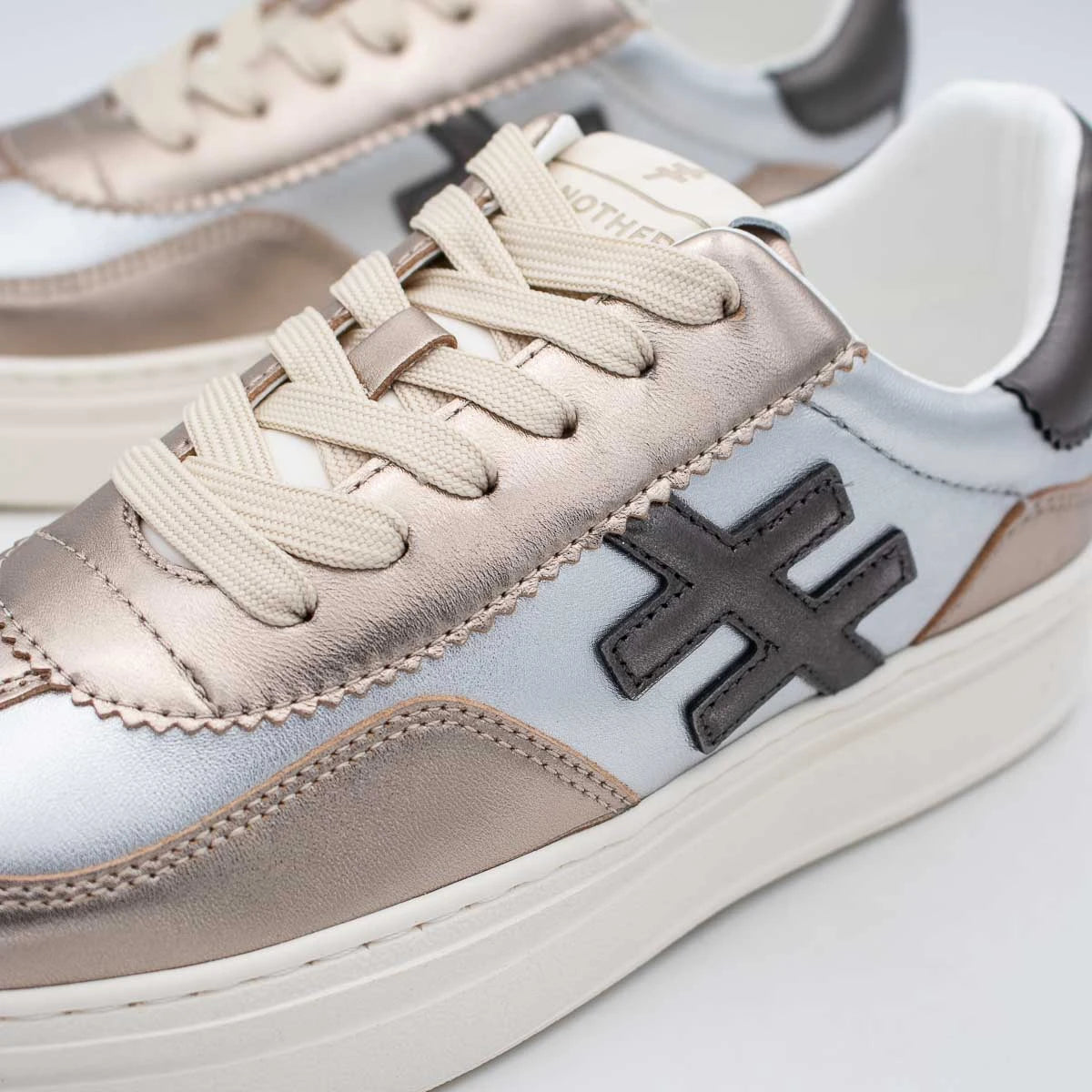Another Trend Metallic Trainer (Platform Sole) - A03561E5