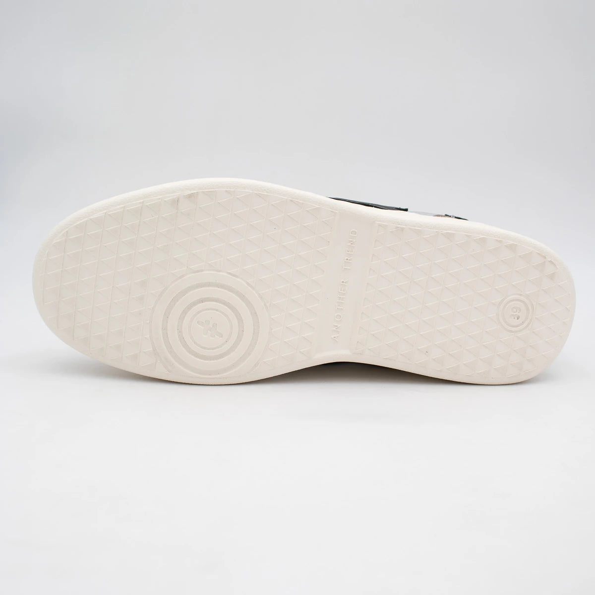 Another Trend Metallic Trainer (Platform Sole) - A03561E5
