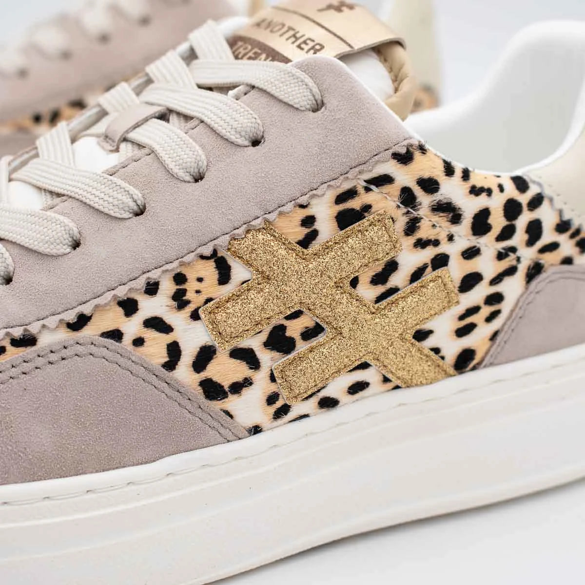 Another Trend Off White Leopard Trainer (Platform Sole) – A035C253