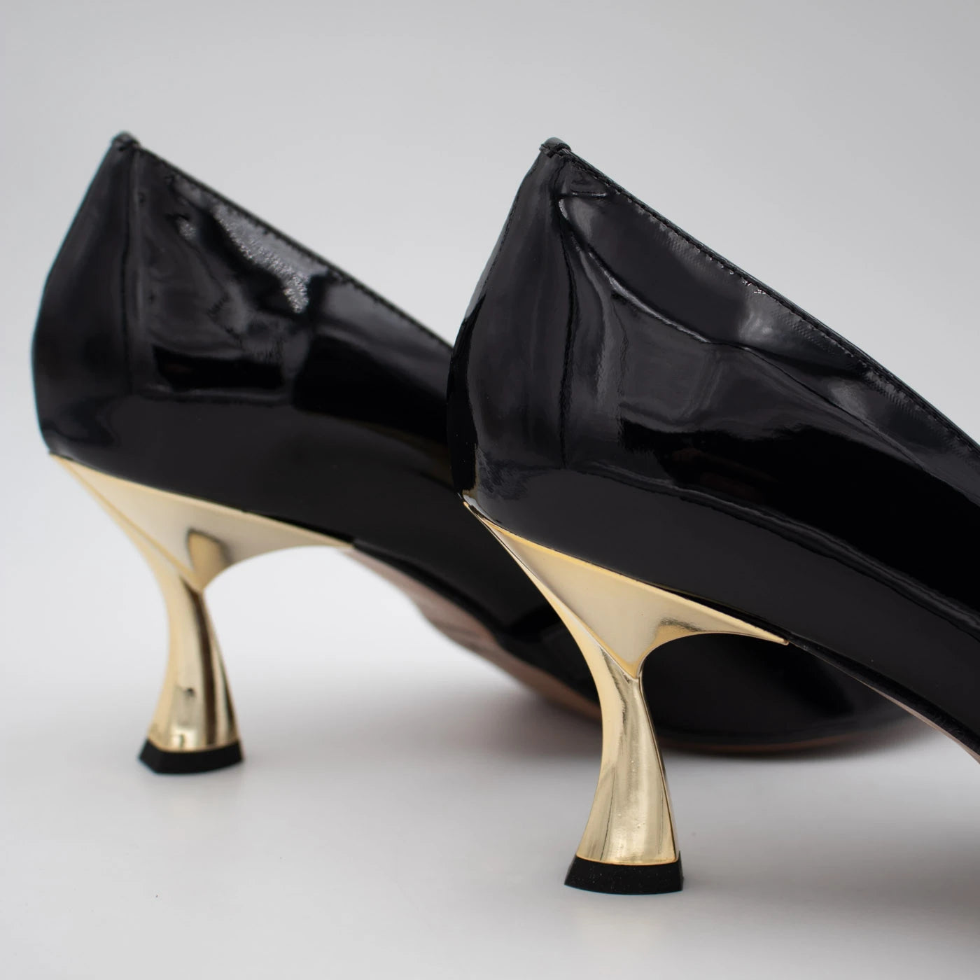 Emis Black Patent Leather Gold Heel Mary Jane Shoes