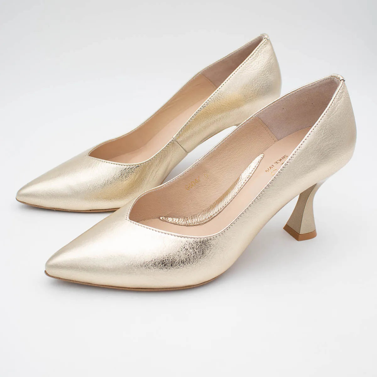 EMIS Gold Court Shoe (Metallic Finish) – S6047/206