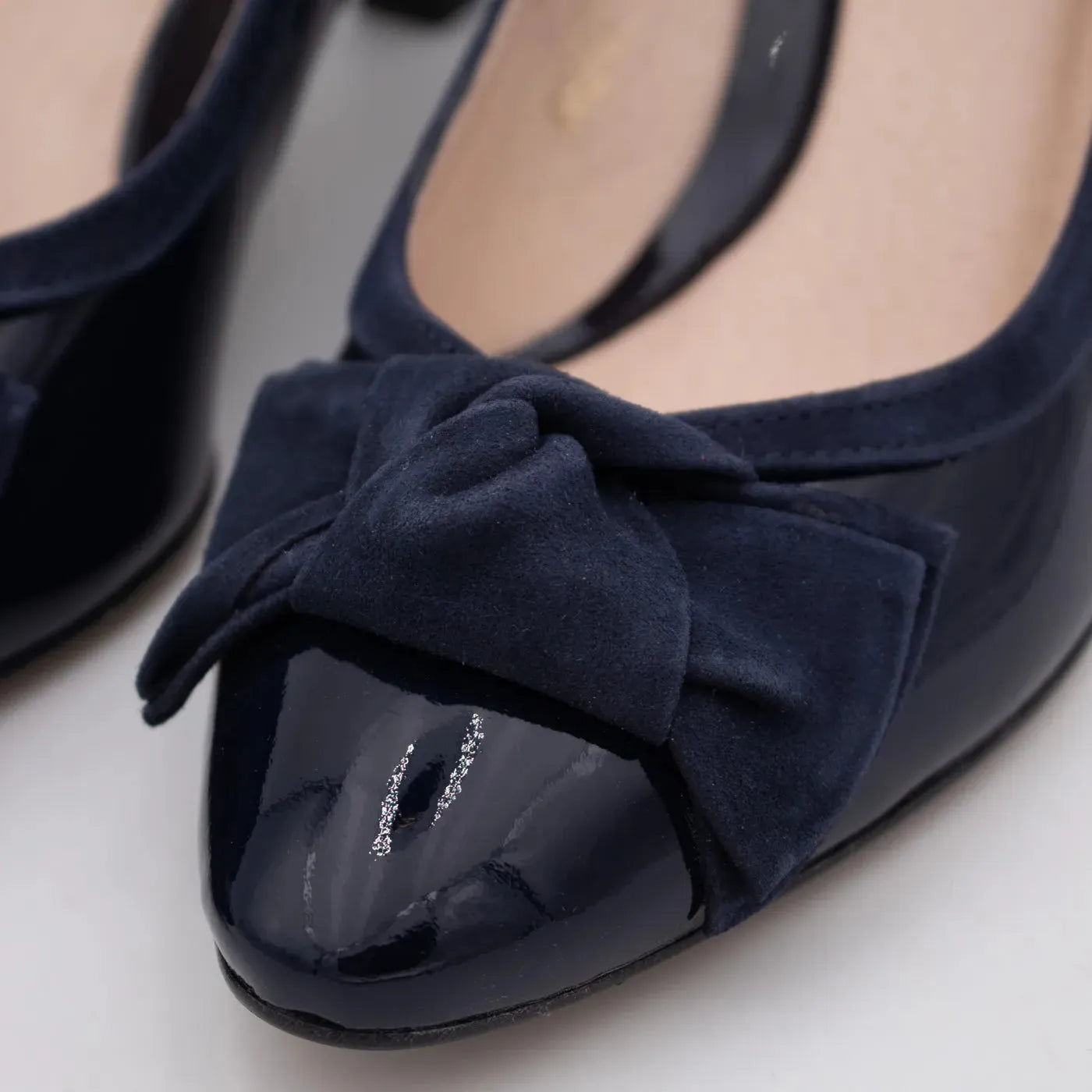 EMIS Vivienne Navy Patent Heels – A Sophisticated Blend of Gloss & Suede - Leavys Shoes