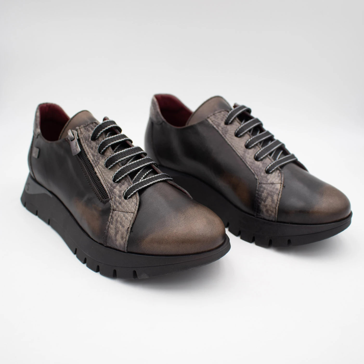 Jose Saenz Belén Black & Grey Snake Detail Leather Trainers