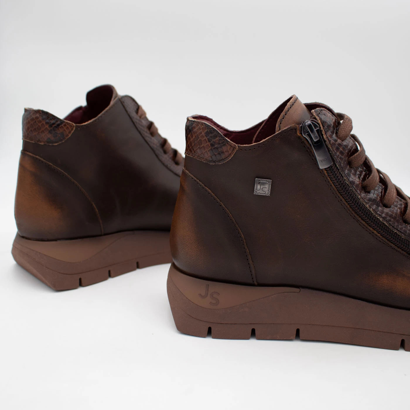 Jose Saenz Belén Tan & Brown Leather Zip Ankle Boots