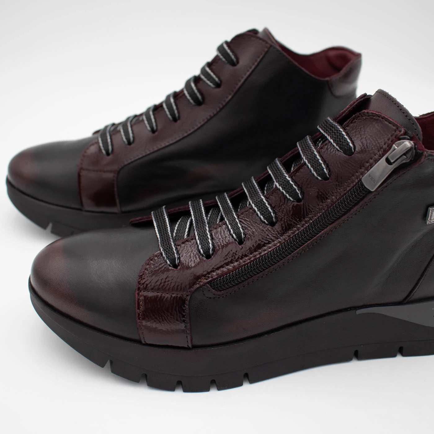 Jose Saenz Belén Burgundy Leather Zip Ankle Boots