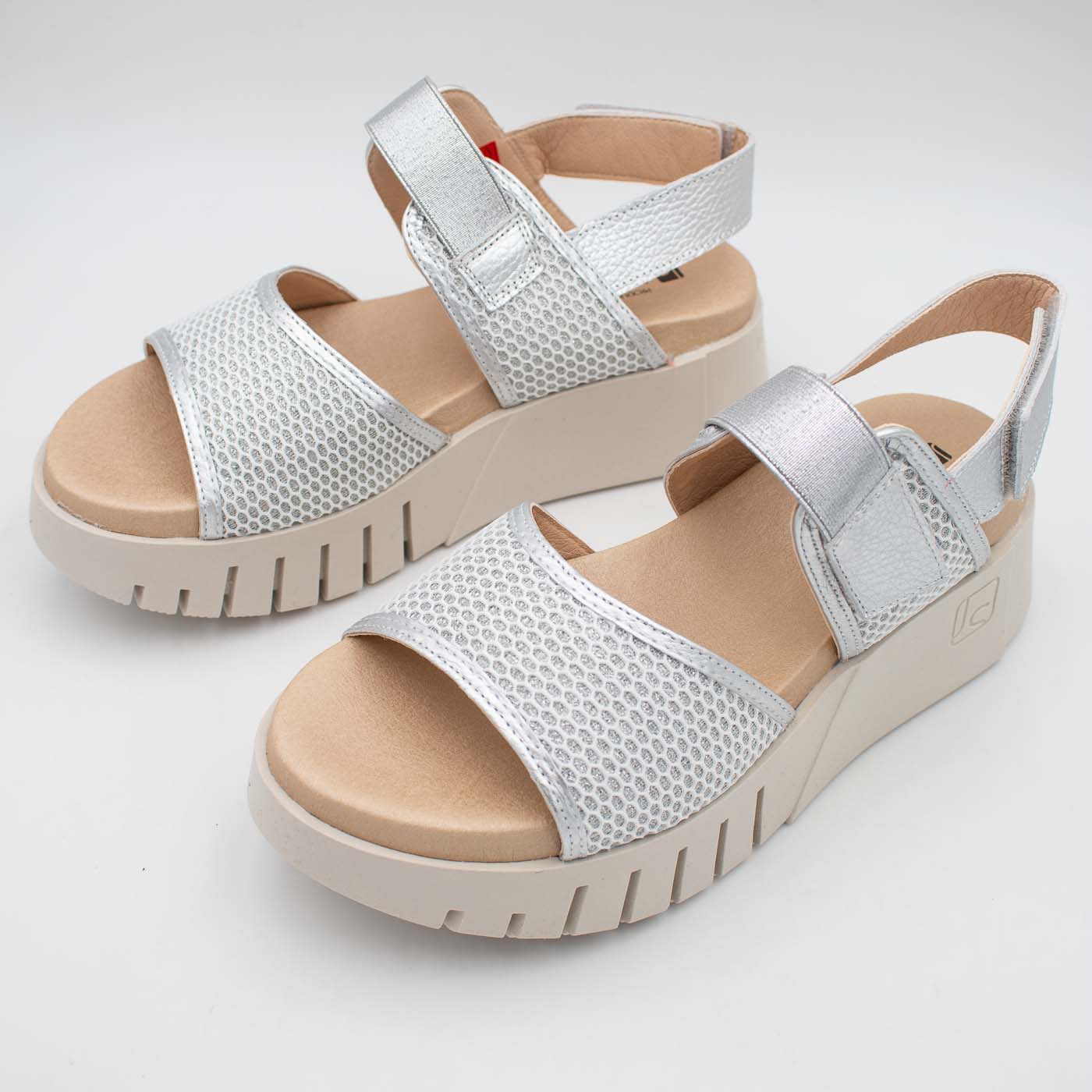 Jose Saenz Silver White Sandal (Wide Fit) – 4235 PLATA/BLANCO