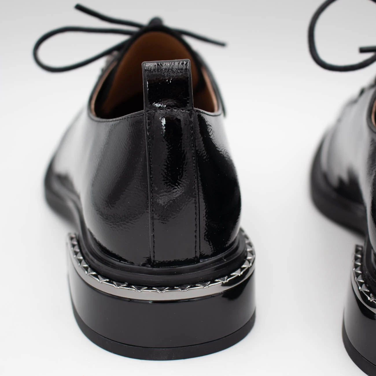 Loretta Vitale Black Patent Leather Lace-Up Shoe