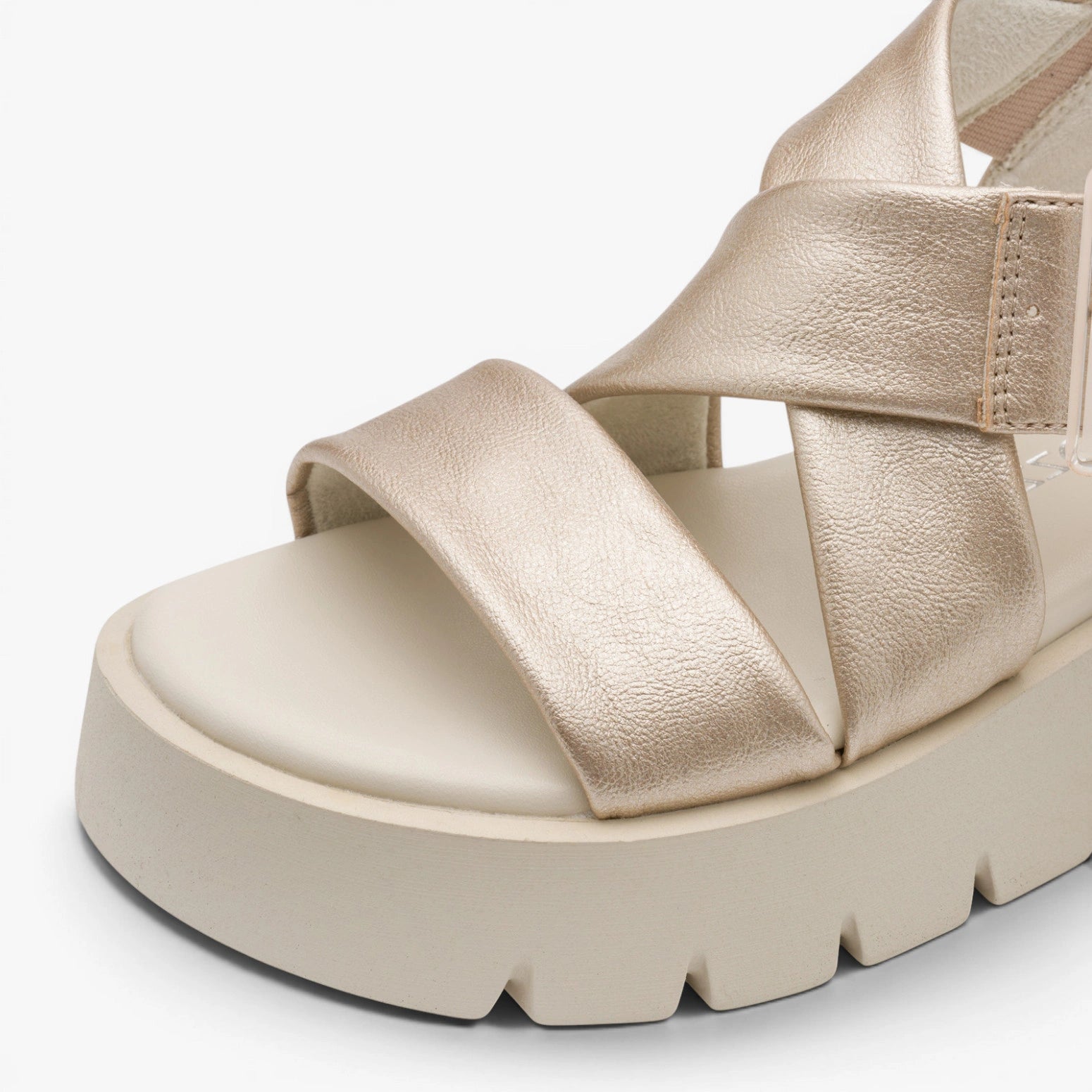 Marco Tozzi Champagne Metallic Sandal – 2-28525-46 957