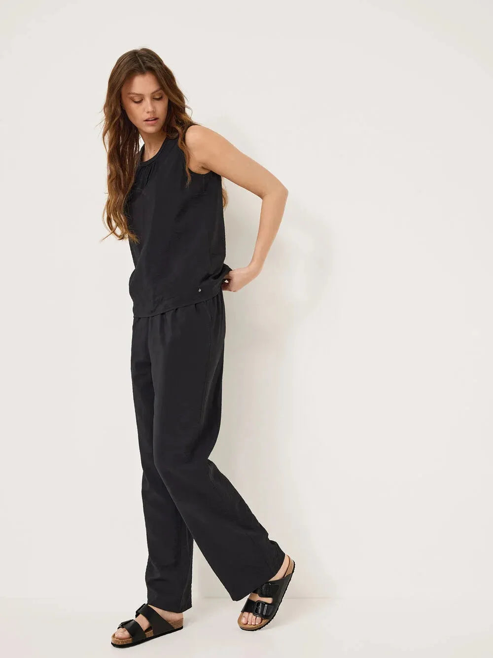 Tamaris Black Double-Strap Sandal – Wide Fit with Cushioned Comfort - Leavys Shoes