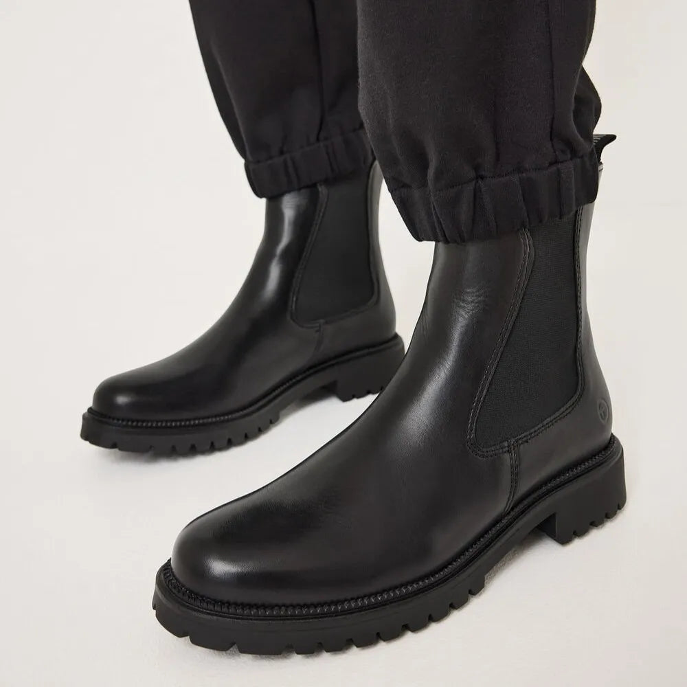 Chelsea Boots