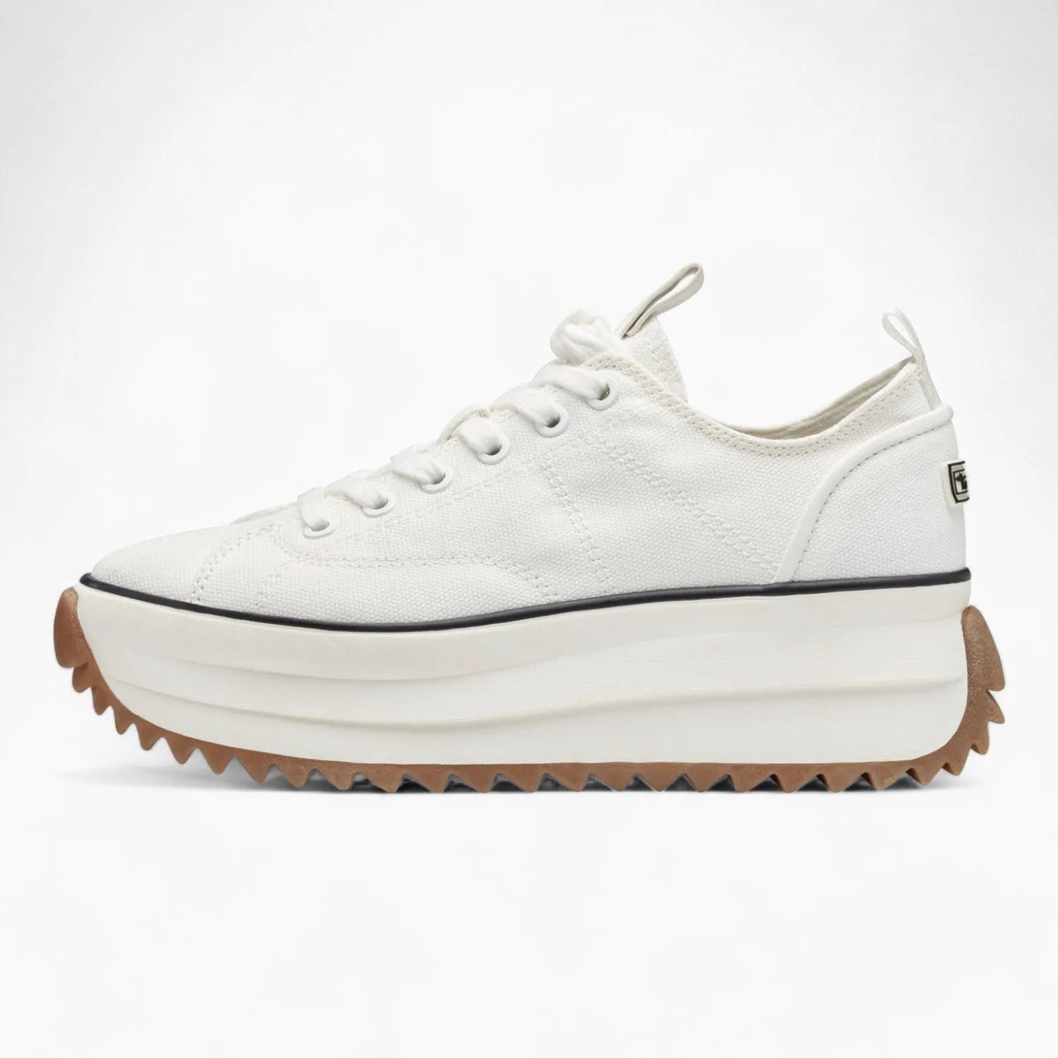 Tamaris White Lace-Up Runner – Chunky Sole & Gum Outsole - Leavys Shoes