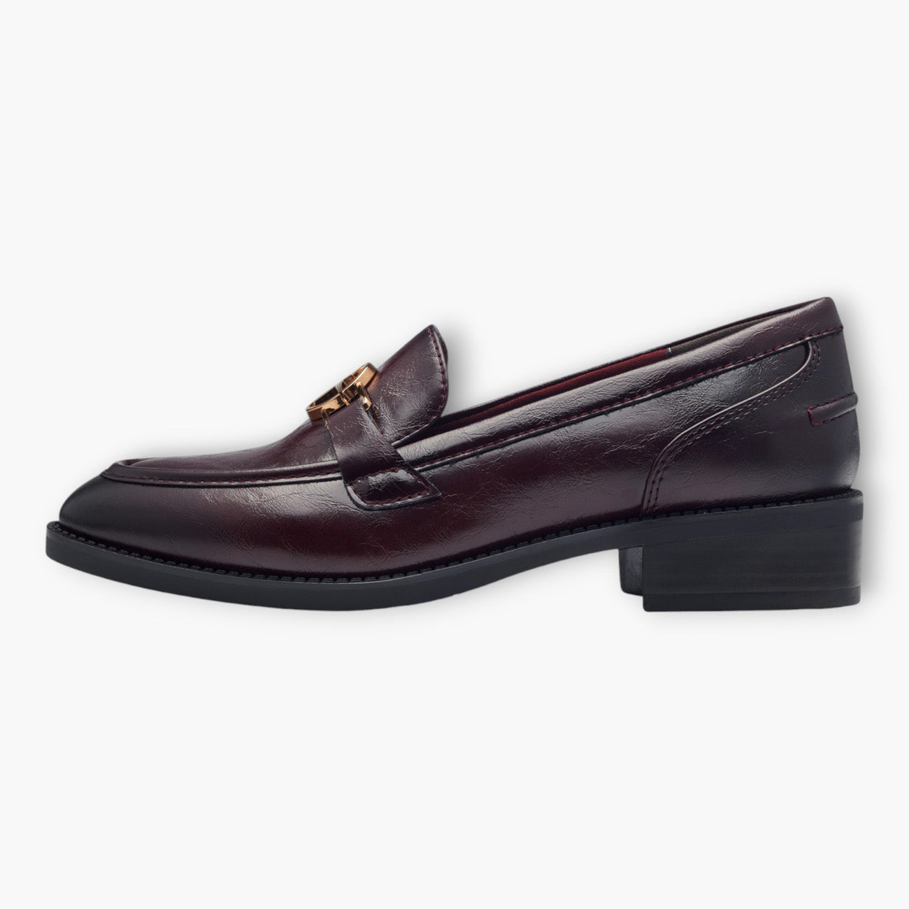 Tamaris Merlot Loafers with Block Heel and Gold Chain Detail