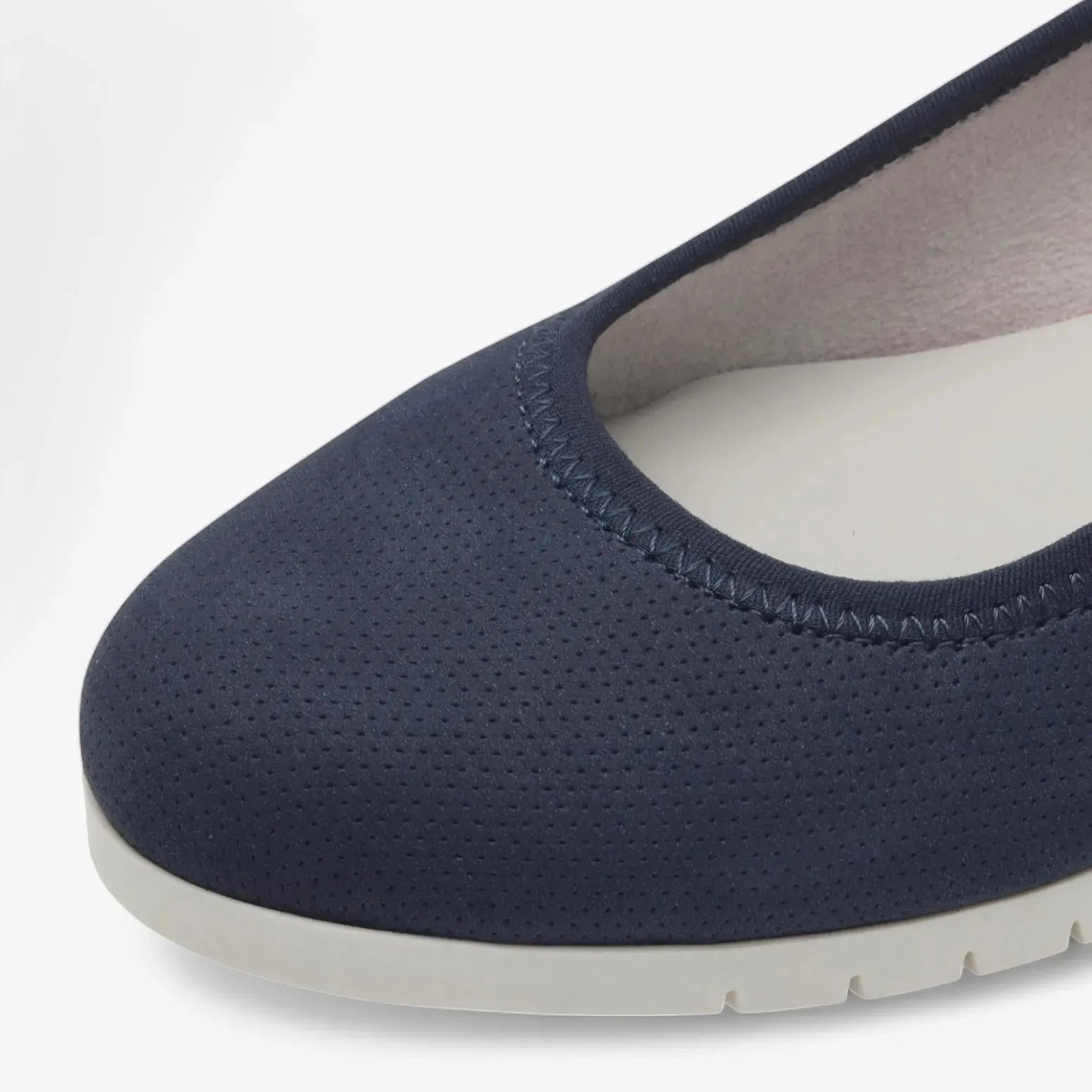 S.Oliver Navy Wedge Ballerina Pump – Classic Style with Modern Comfort