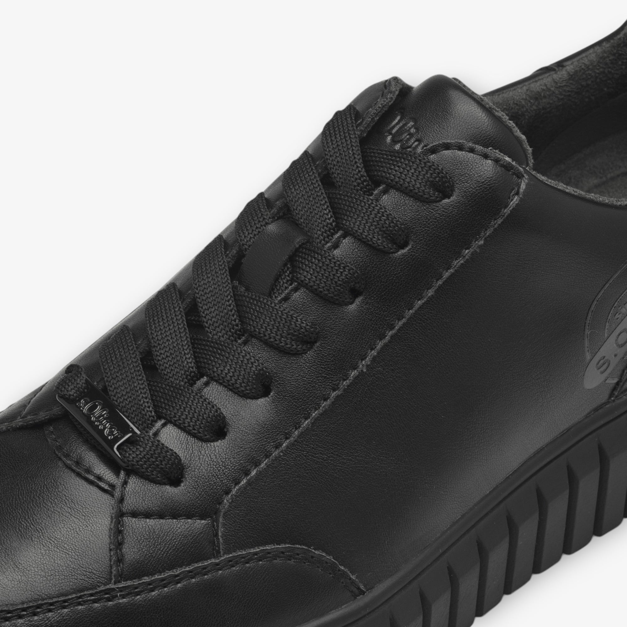 S.Oliver Black Chunky Platform Trainers