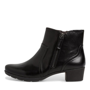 Front view of Jana's Plain Block Heel Ankle Boot