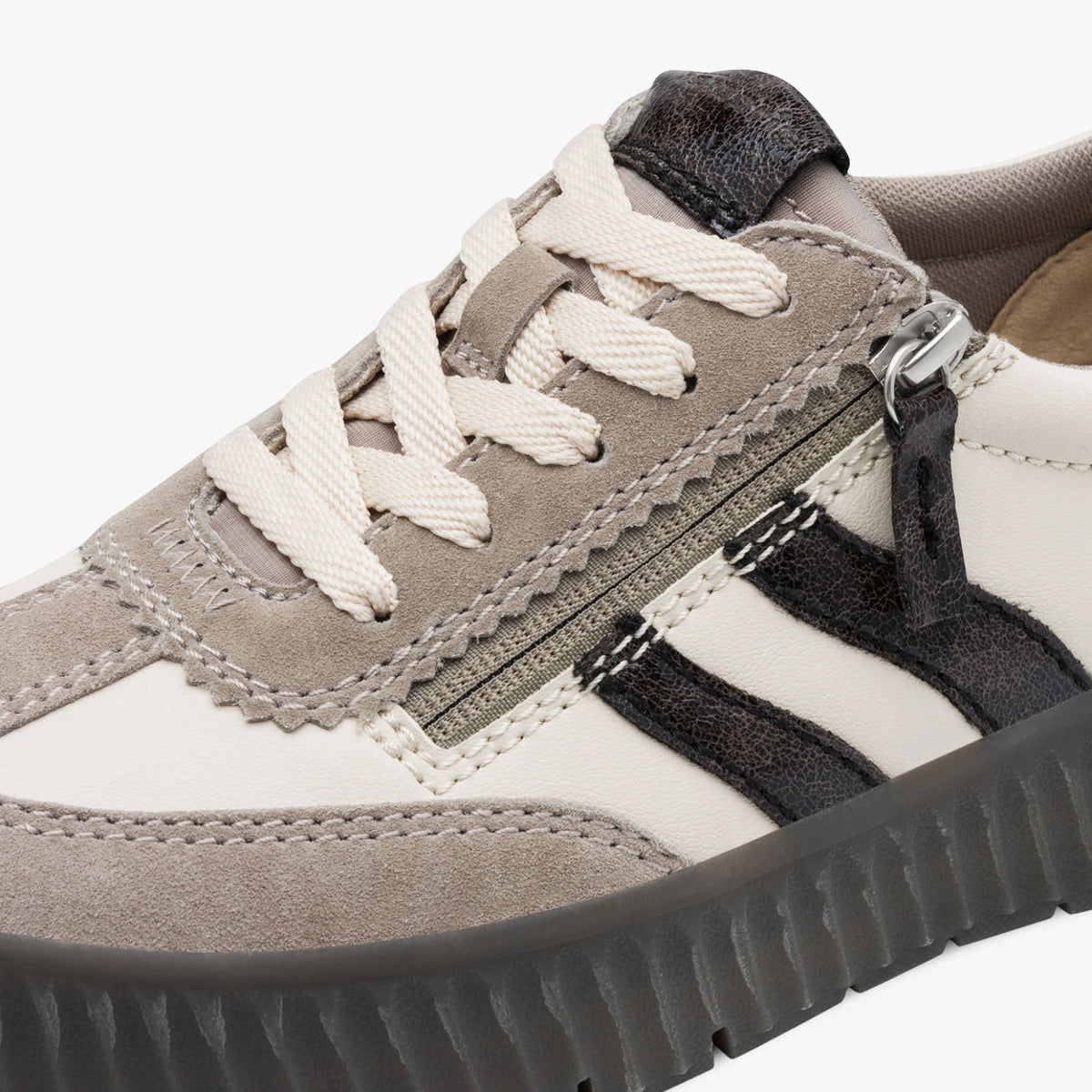 Tamaris Comfort Light Grey Wide Fit Platform Trainers