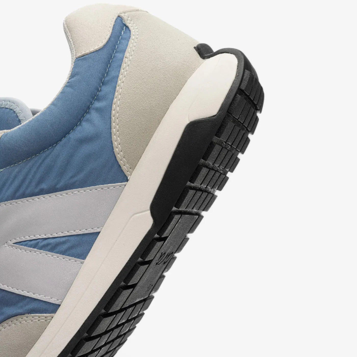 Ara Malibu Blue Sneakers – Effortless Comfort with Sporty Style