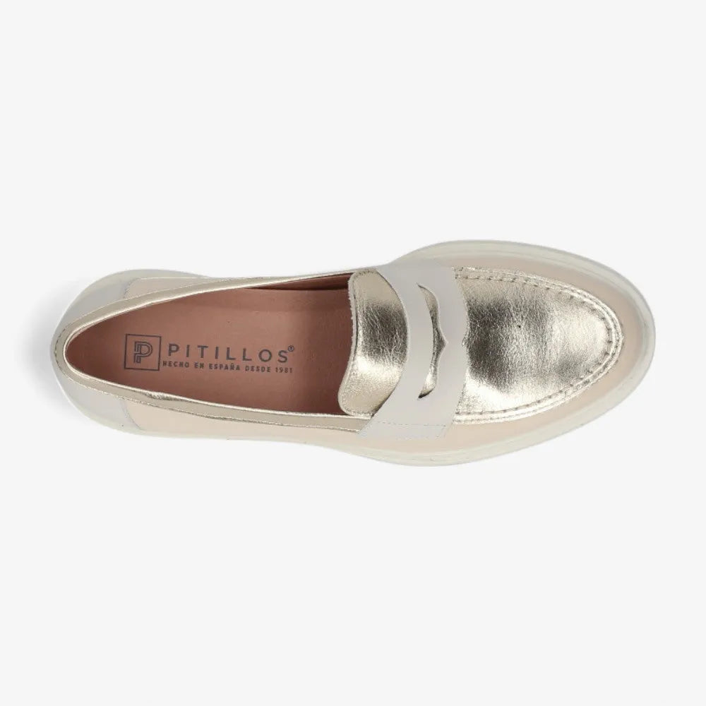 Pitillos Elena Modern Loafer – Crema Mix, Gold Accent & Removable Insole