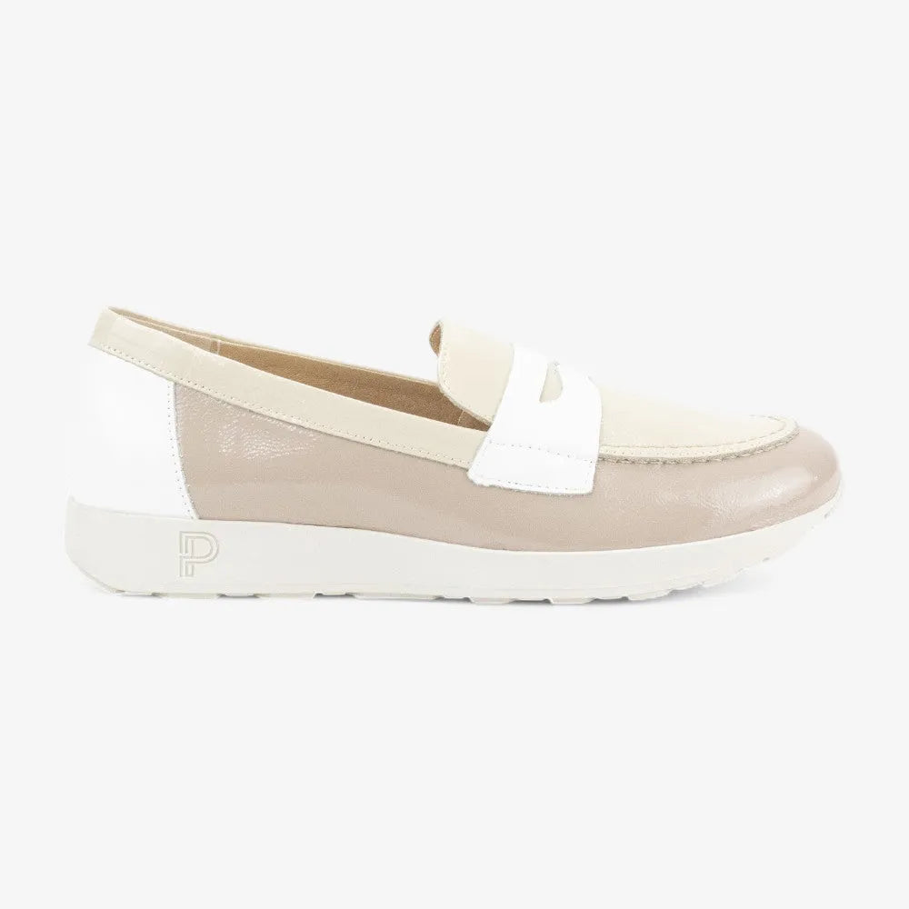 Pitillos Sofía Sporty Loafer – Nude & White Patent, Wide Fit