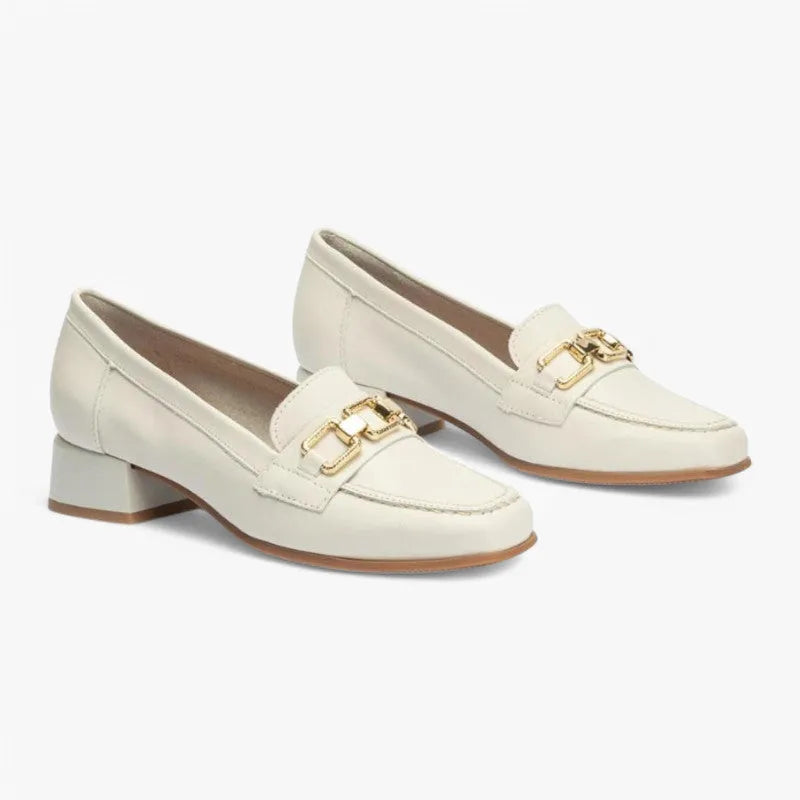 Pitillos Cream Leather Loafer with Gold Chain Trim