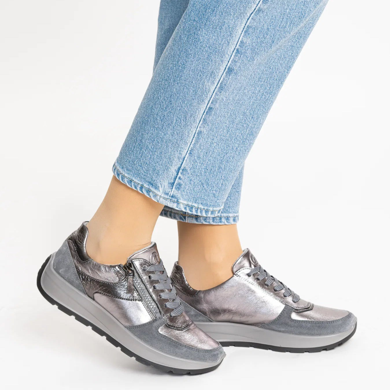 Ara New York Graphite & Steel Leather Trainers (Wide Fit) - Leavys Shoes