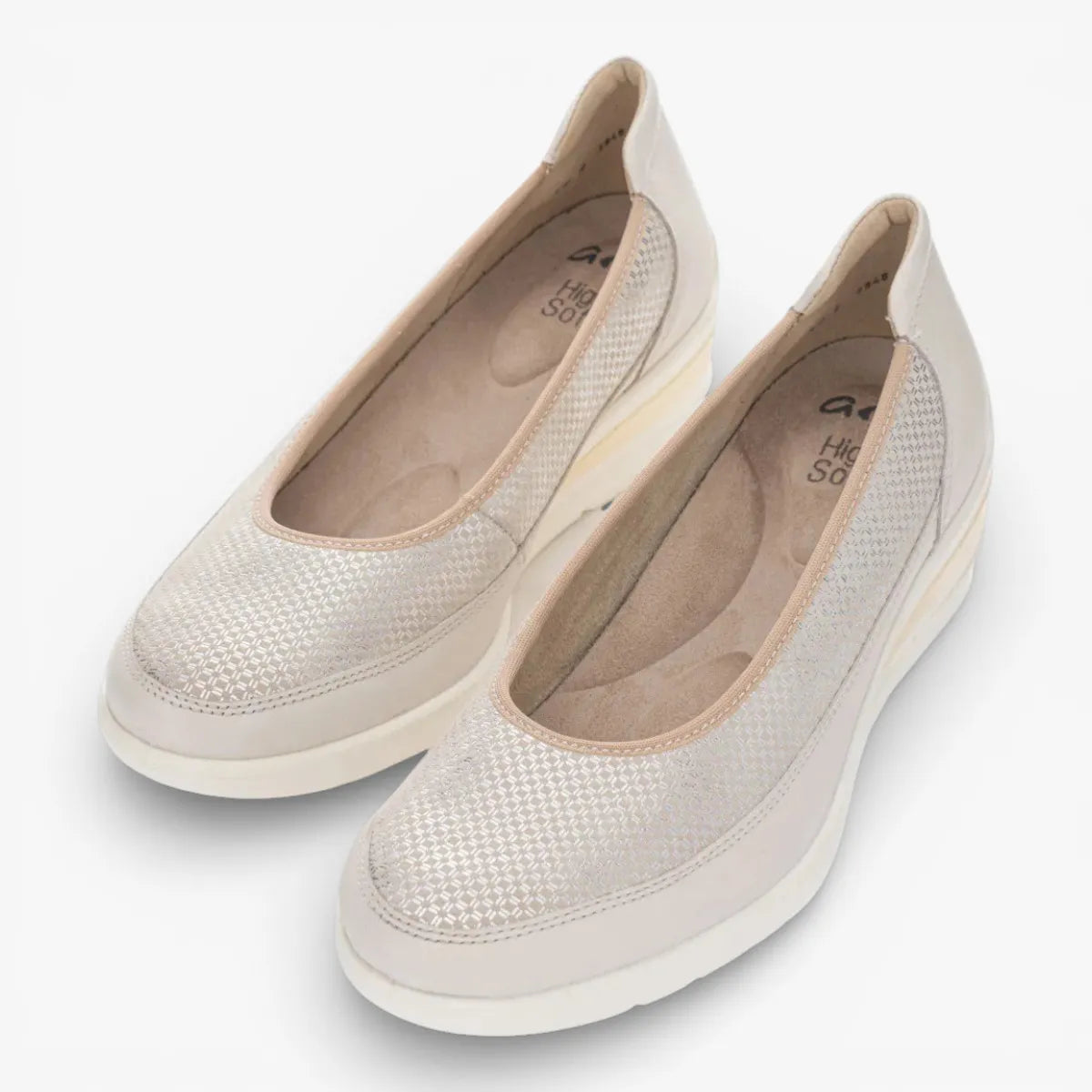 Ara Beige Court Shoe (Wide Fit) Zürich