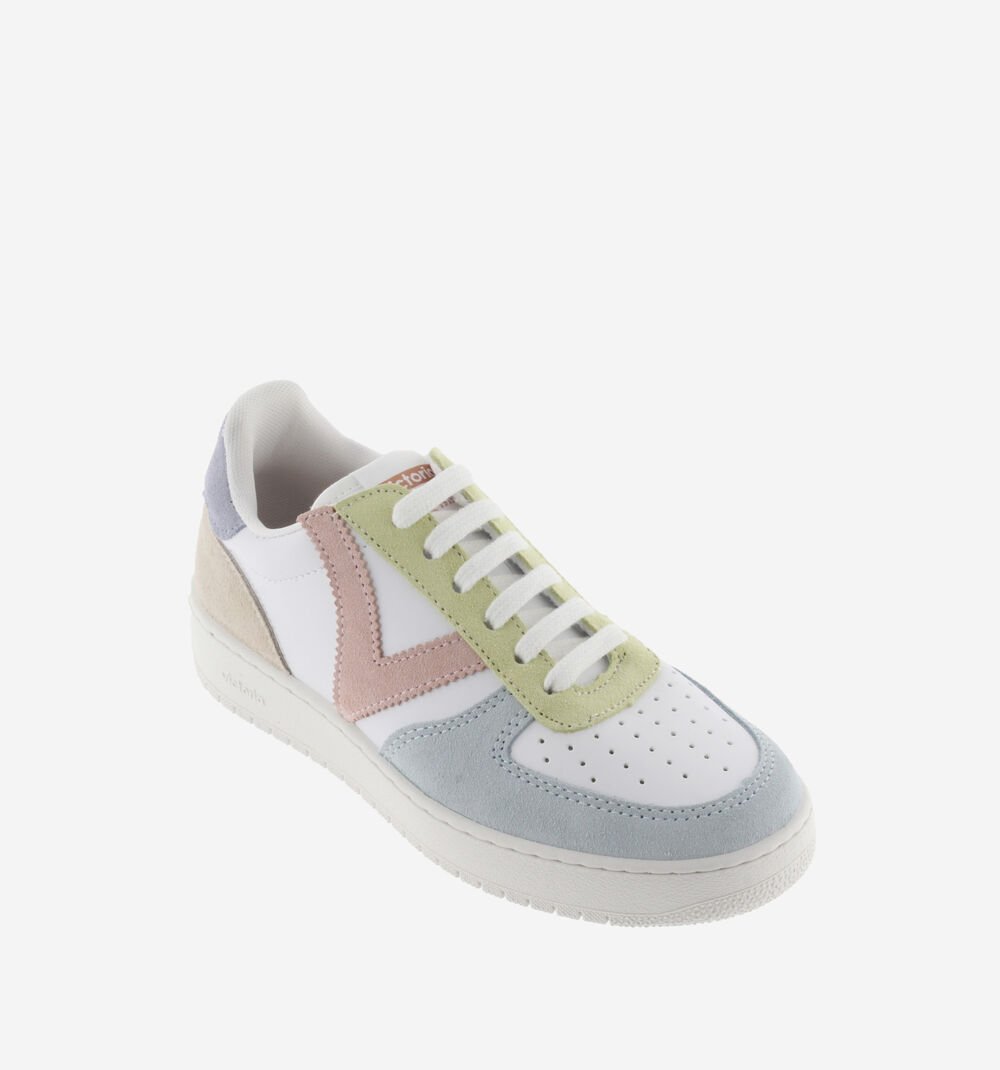 Both Victoria MADRID Sneakers displayed, highlighting the pastel colour accents.