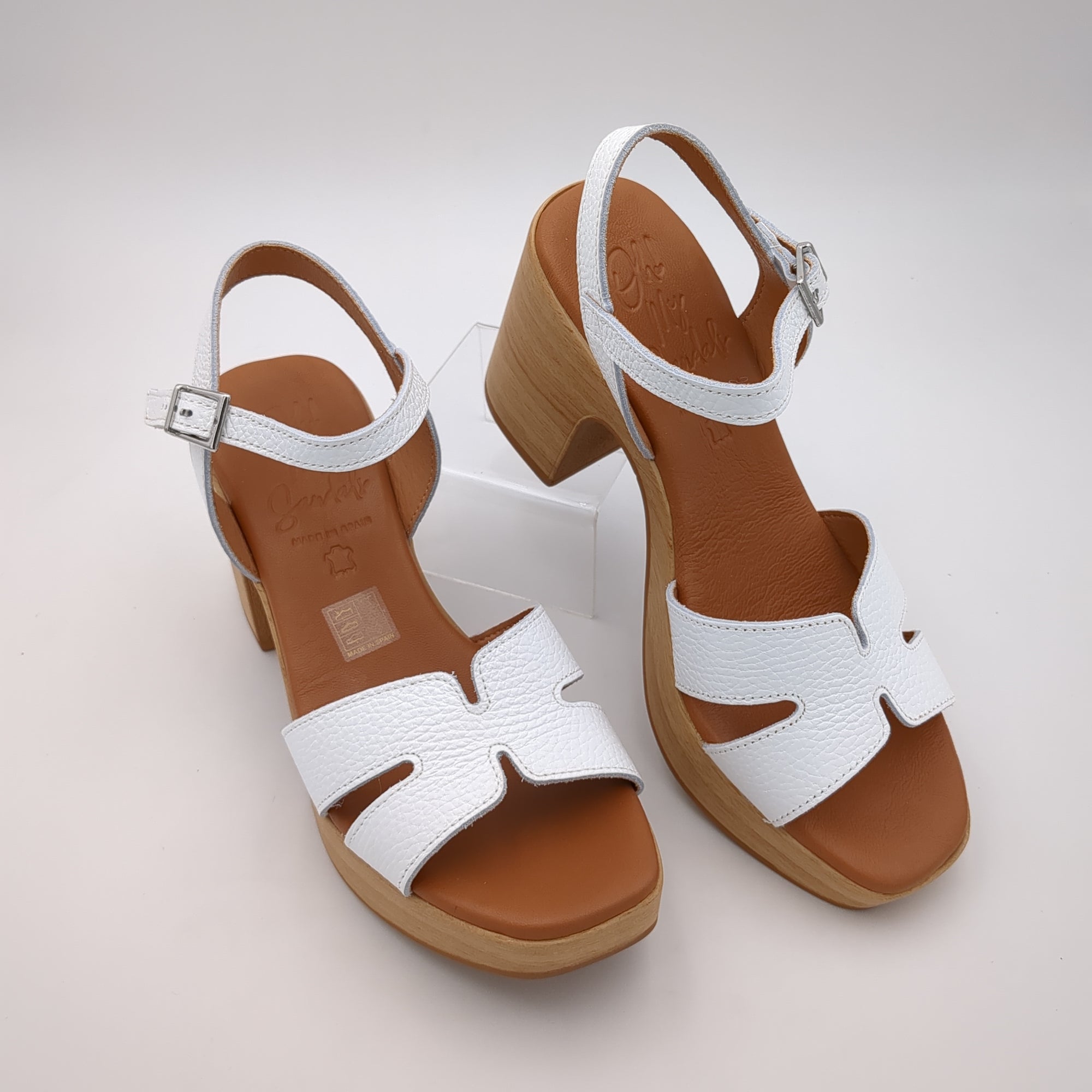 Oh My Sandals 5390 | Block Heel Platform Sandals in White with Buckle