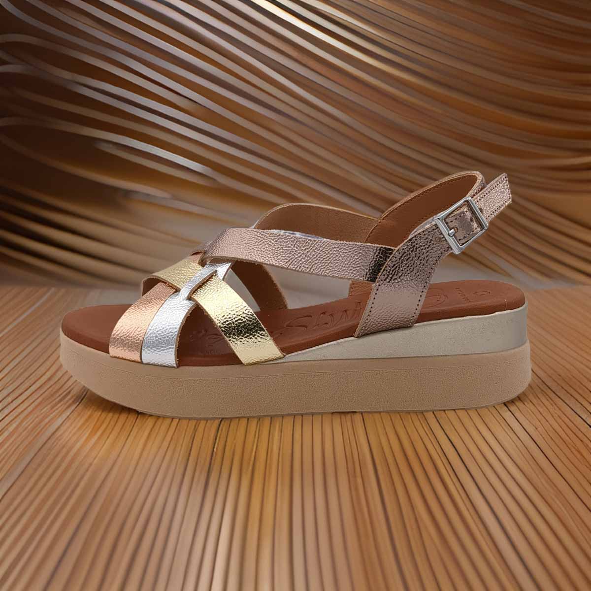     Front view of Oh My Sandals 5418 DUNA CAVA CB, showcasing the multi-colour metallic straps.