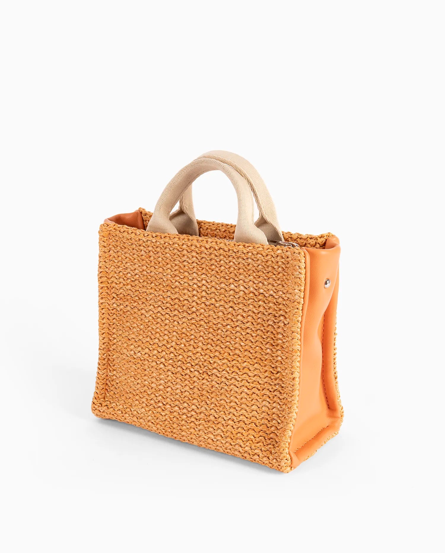  Spacious interior of Pepe Moll Wicker Crossbody Bag 241450, showing ample room for essentials.