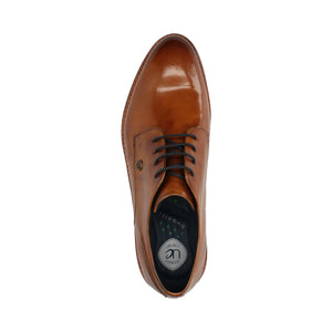 Top view showing the rounded toe of Bugatti's Livorno Flex Evo.