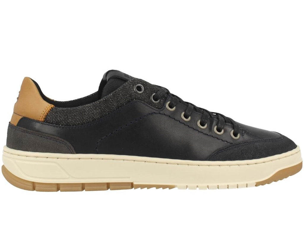    Front view of BullBoxer Black Leather Casual Shoes showing the lace-up design.