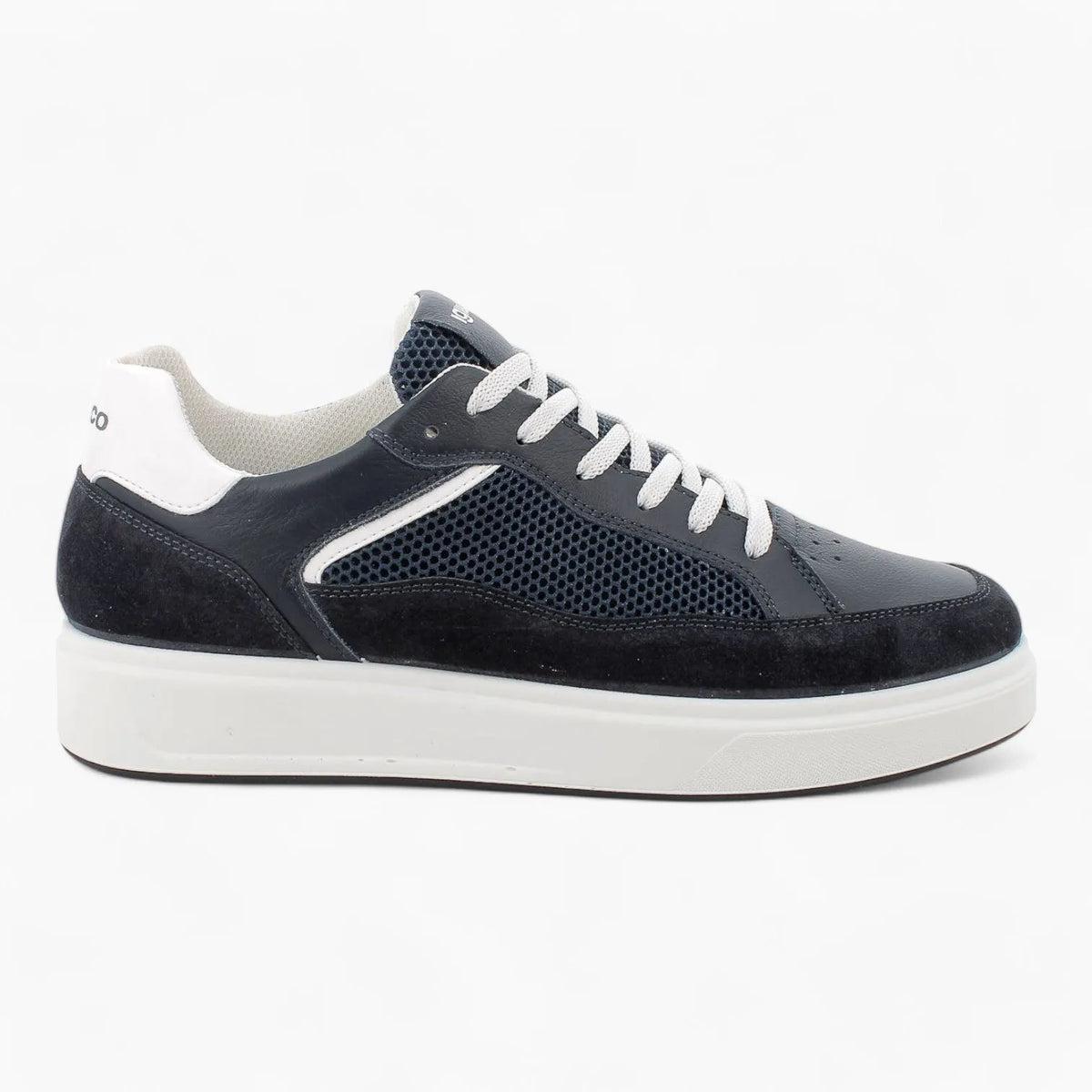 Igi &amp; Co Men&#39;s Navy Runner Shoes with White Detailing and Breathable Design - Leavys Shoes