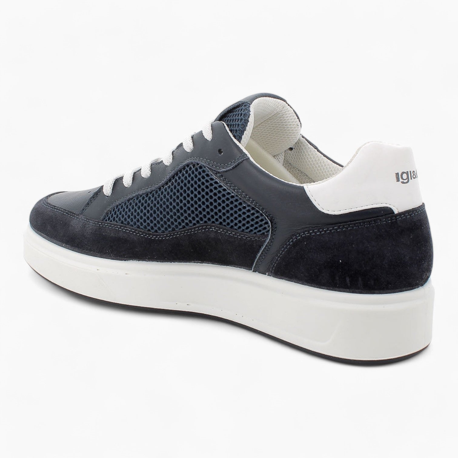 Igi & Co Men's Navy Runner Shoes with White Detailing and Breathable Design