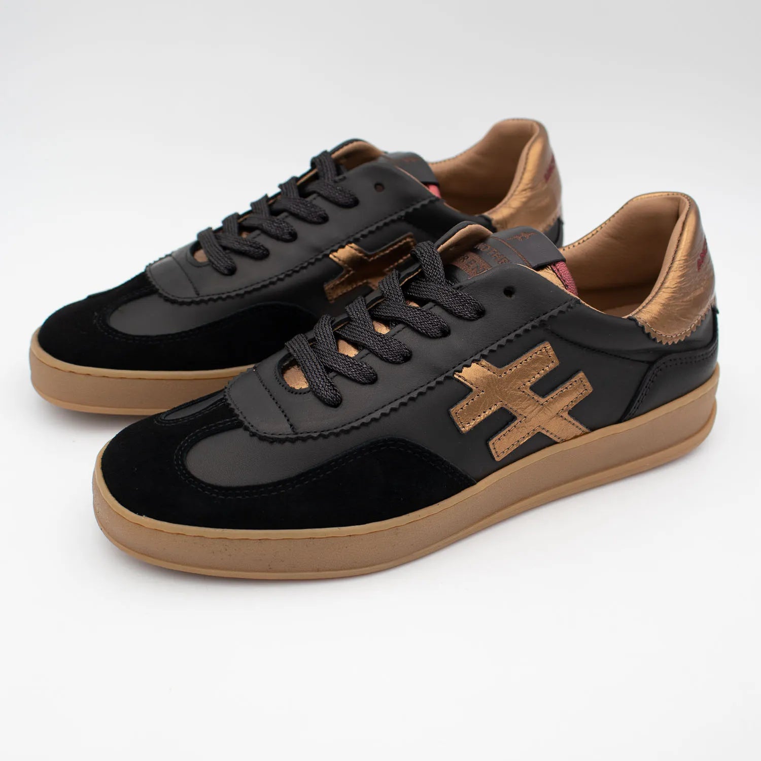 Another Trend KOMBA Black Leather Trainers with Metallic Gold Logo