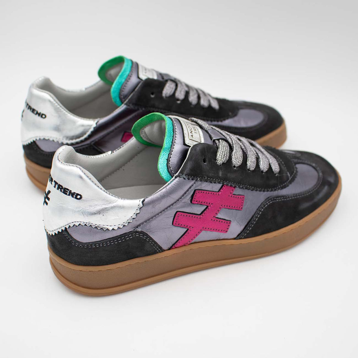 Another Trend Iconic II Charcoal Metallic Leather Trainer