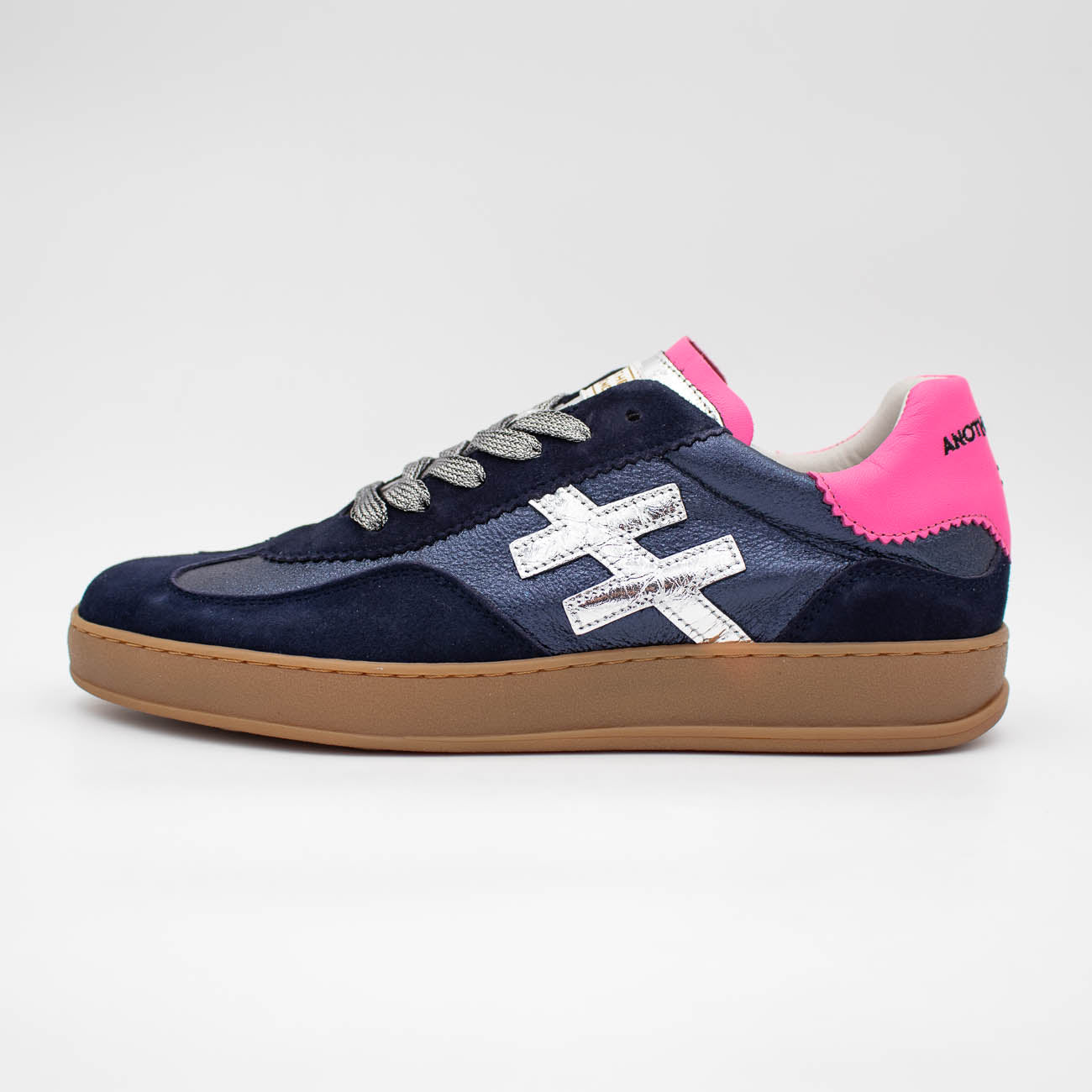 Another Trend Iconic II Navy Leather Trainer with Pink Detail