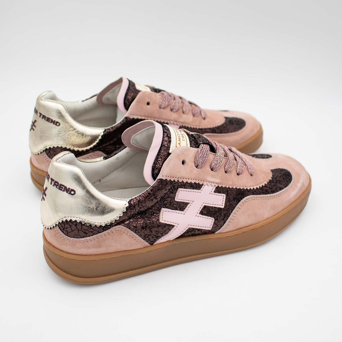 Another Trend Iconic II Blush Pink Metallic Leather Trainer