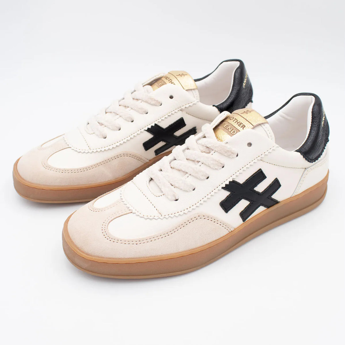 Another Trend Leather Retro Trainers – Off White
