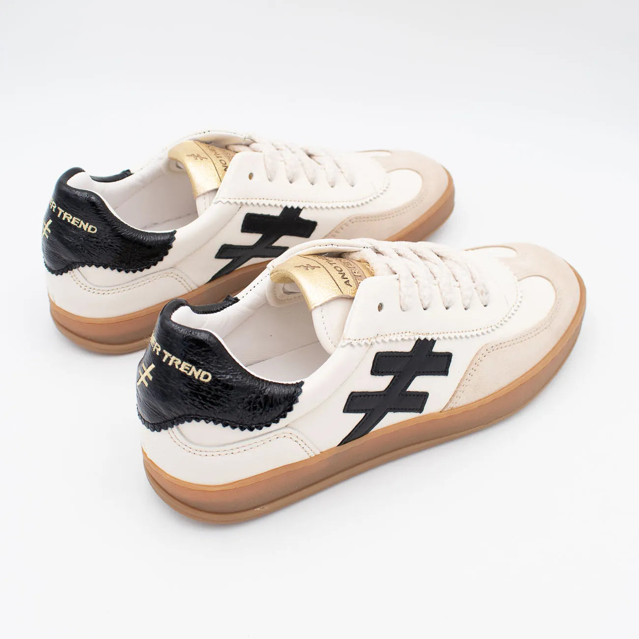 Another Trend Leather Retro Trainers – Off White