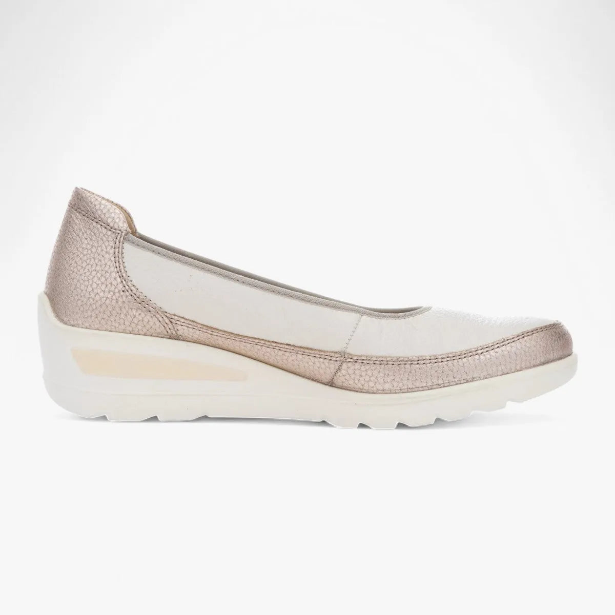 Ara Zürich Cream Court Shoes with Wedge Sole - Leavys Shoes
