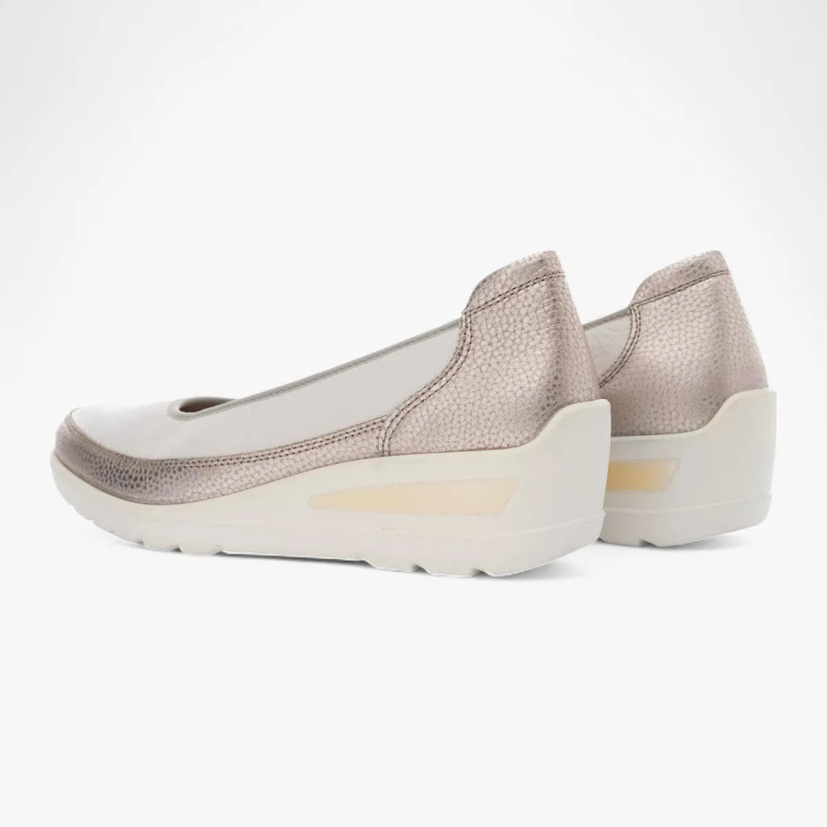 Ara Zürich Cream Court Shoes with Wedge Sole - Leavys Shoes