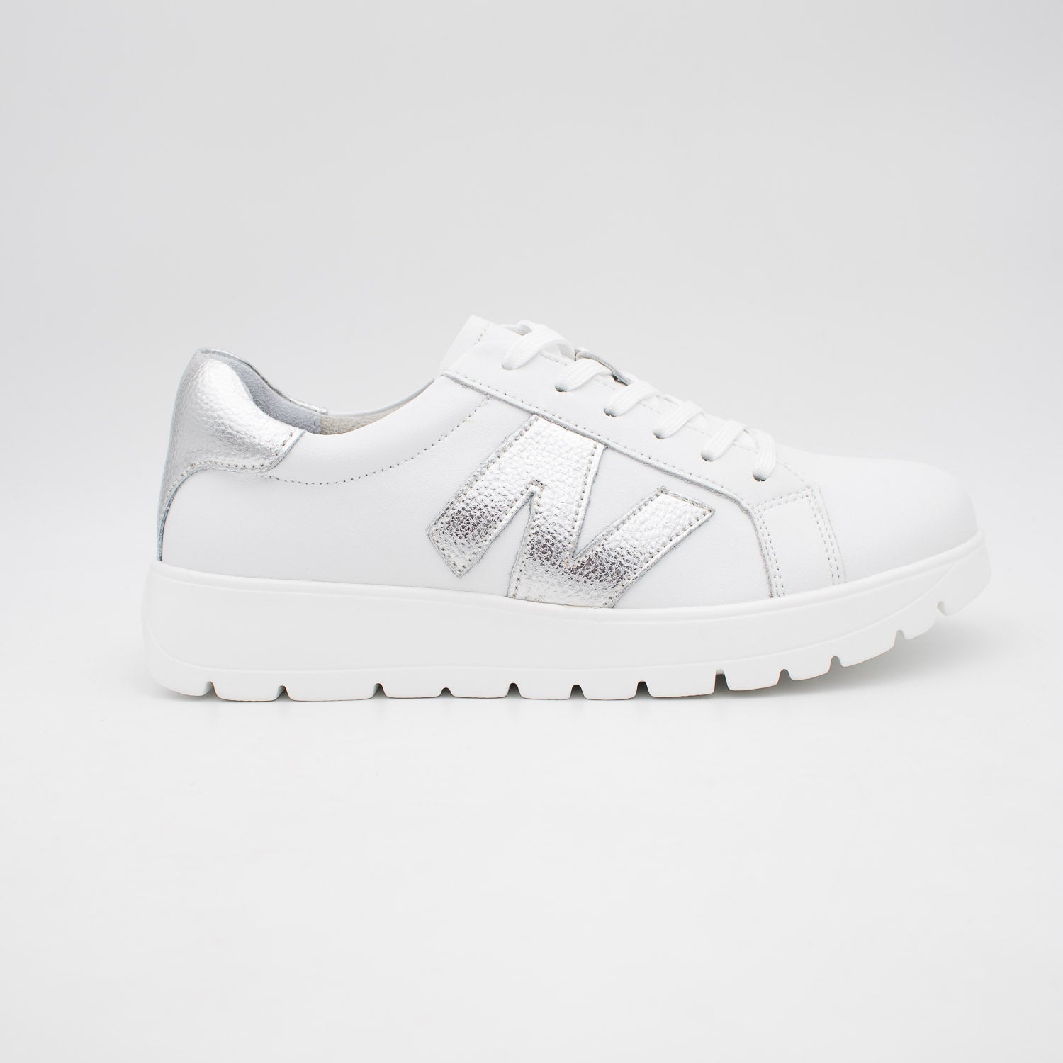 Redz White Runner – Stylish Comfort with Silver Accents - Leavys Shoes