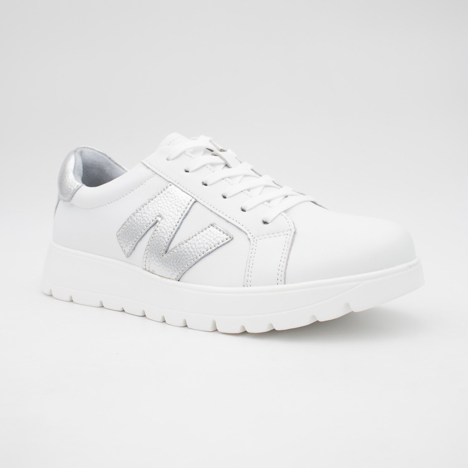 Redz White Runner – Stylish Comfort with Silver Accents - Leavys Shoes