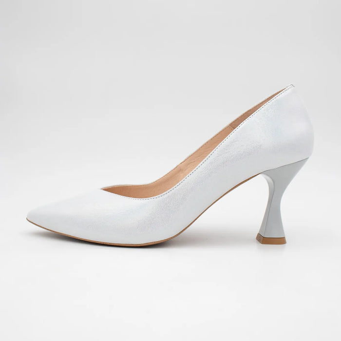 EMIS White Court Shoe (Metallic Finish) – S6047/206