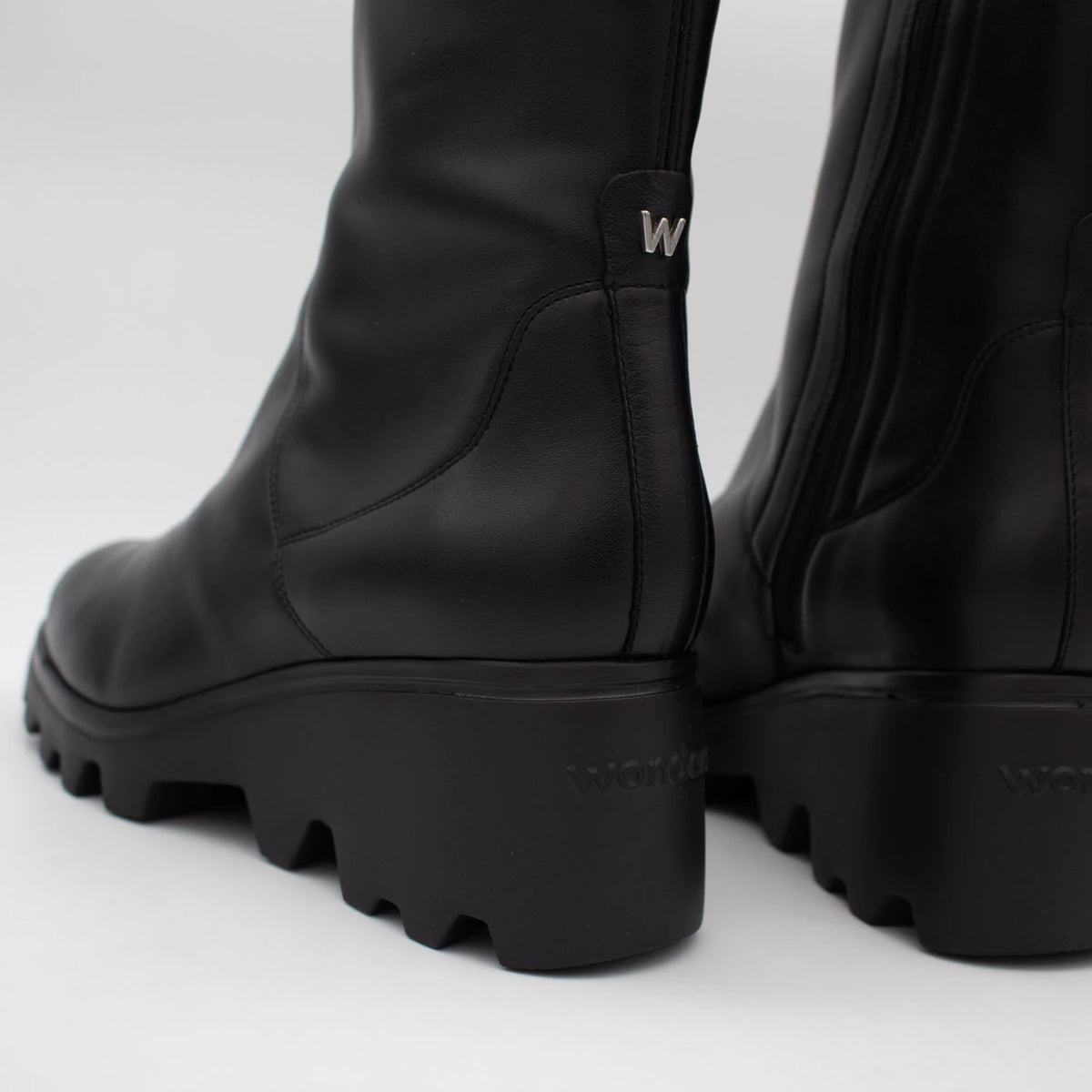 Wonders Toronto Black Leather & Stretch Platform Boots
