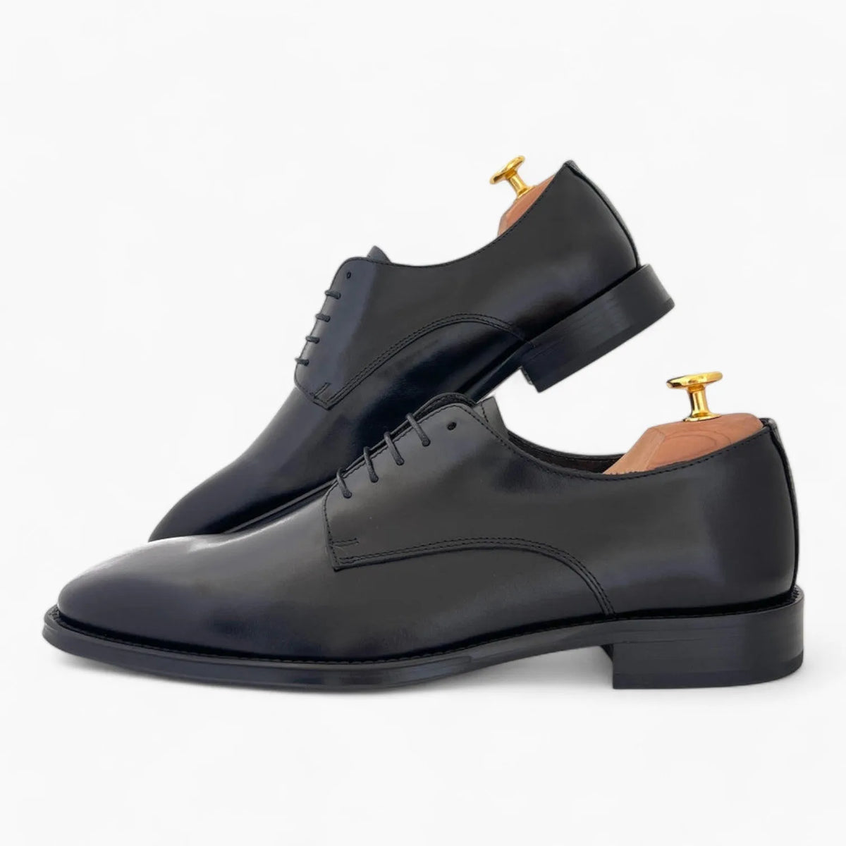 Luis Gonzalo 8011H Black Leather Blucher Men’s Shoe – Premium Leather & Anti-Slip Sole - Leavys Shoes