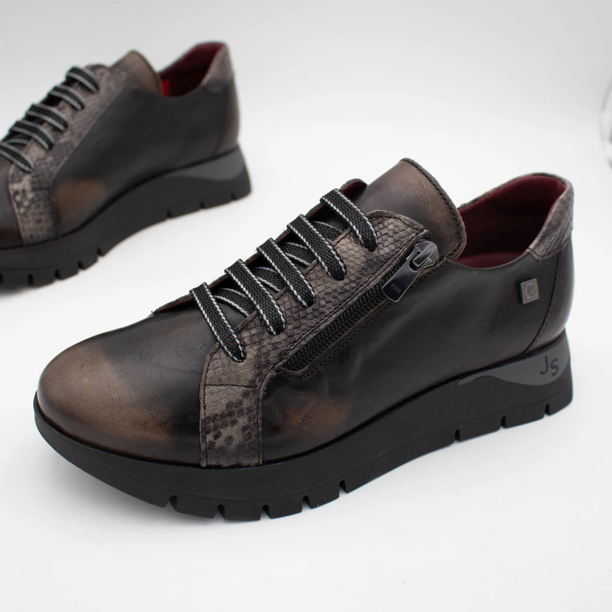 Jose Saenz Belén Black & Grey Snake Detail Leather Trainers