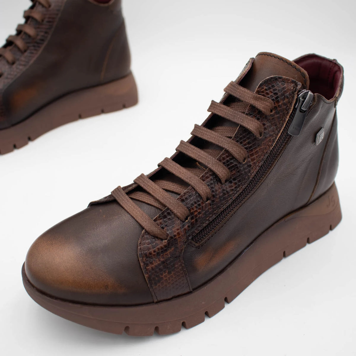 Jose Saenz Belén Tan & Brown Leather Zip Ankle Boots