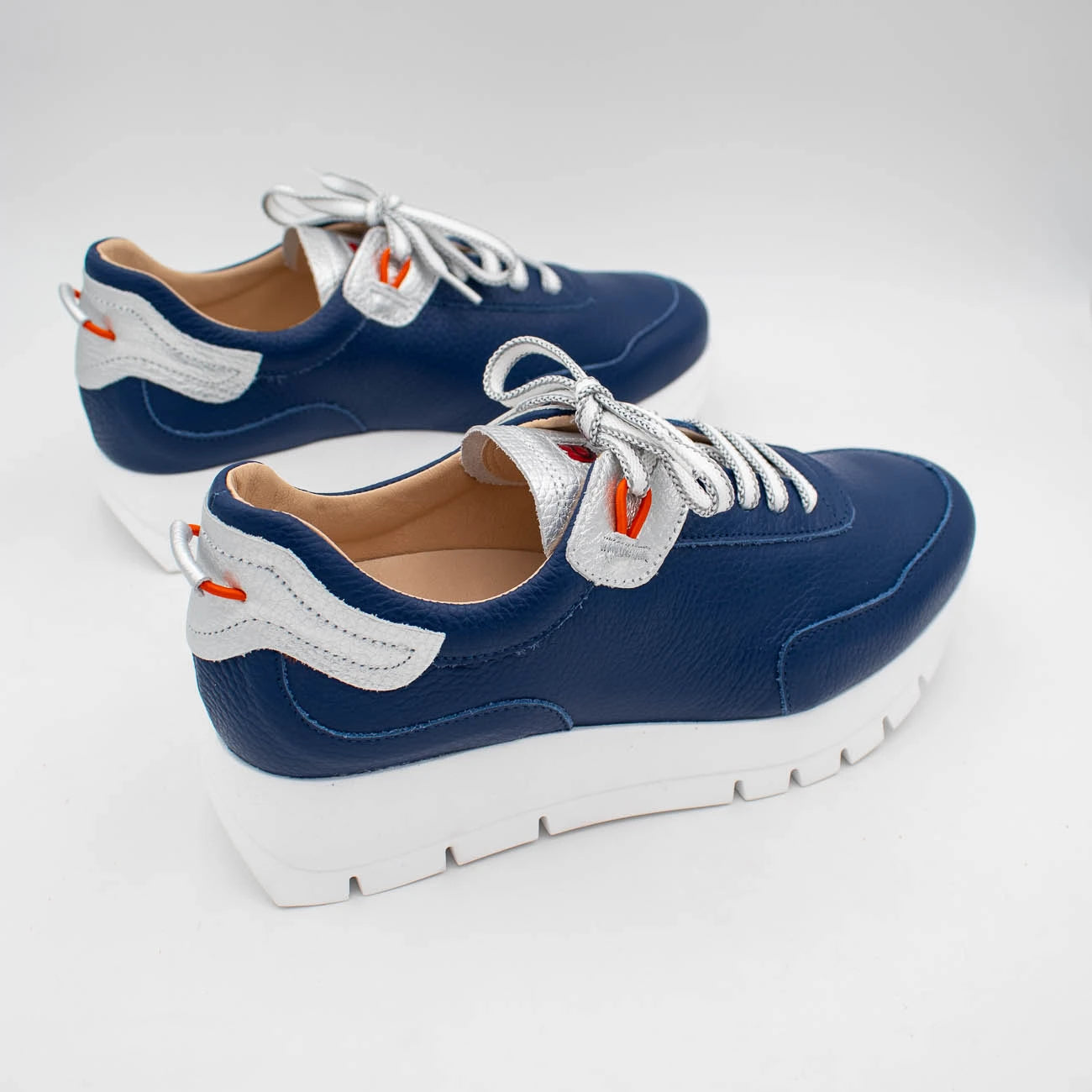 Jose Saenz Navy Silver Trainer (Lace-Up) – 2287 NAVY/PLATA